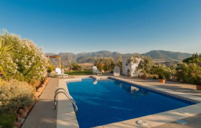 Comfortable Villa in Algodonales with Private Pool